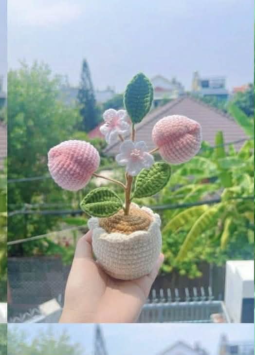 Delicate Pink Bud Crochet Plant – Handmade Décor